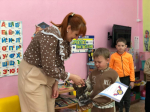 Награждение участников конкурса детского рисунка «Они защищали наше право на жизнь», изображение №1
